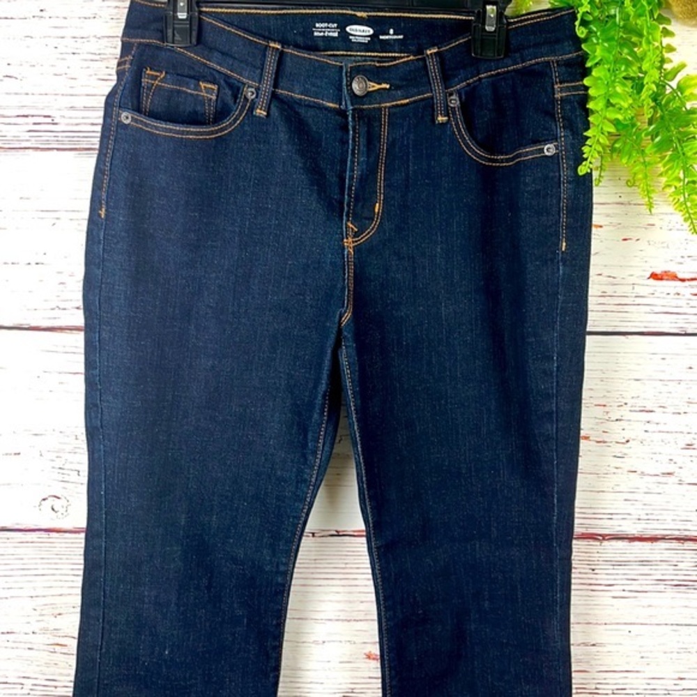 Old Navy Bootcut Semi-Evase Dark Wash Jeans Size 8 Short